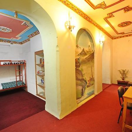 Hotel Himalaya Yoga Катманду Екстериор снимка