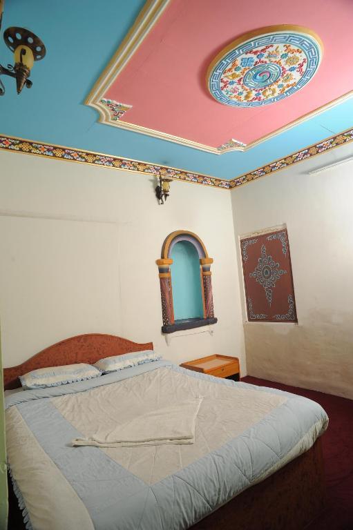Hotel Himalaya Yoga Катманду Стая снимка