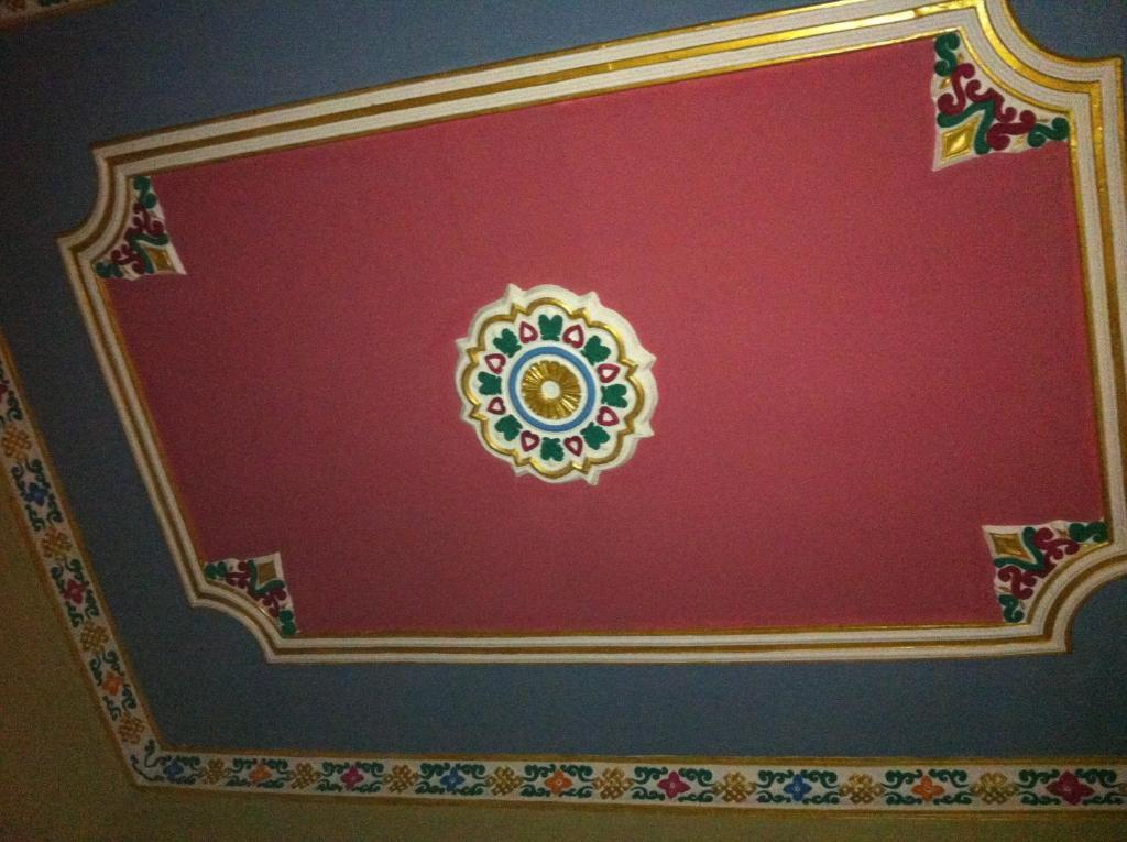 Hotel Himalaya Yoga Катманду Стая снимка