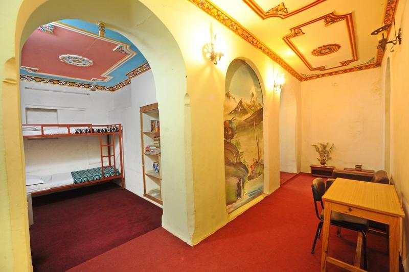 Hotel Himalaya Yoga Катманду Екстериор снимка