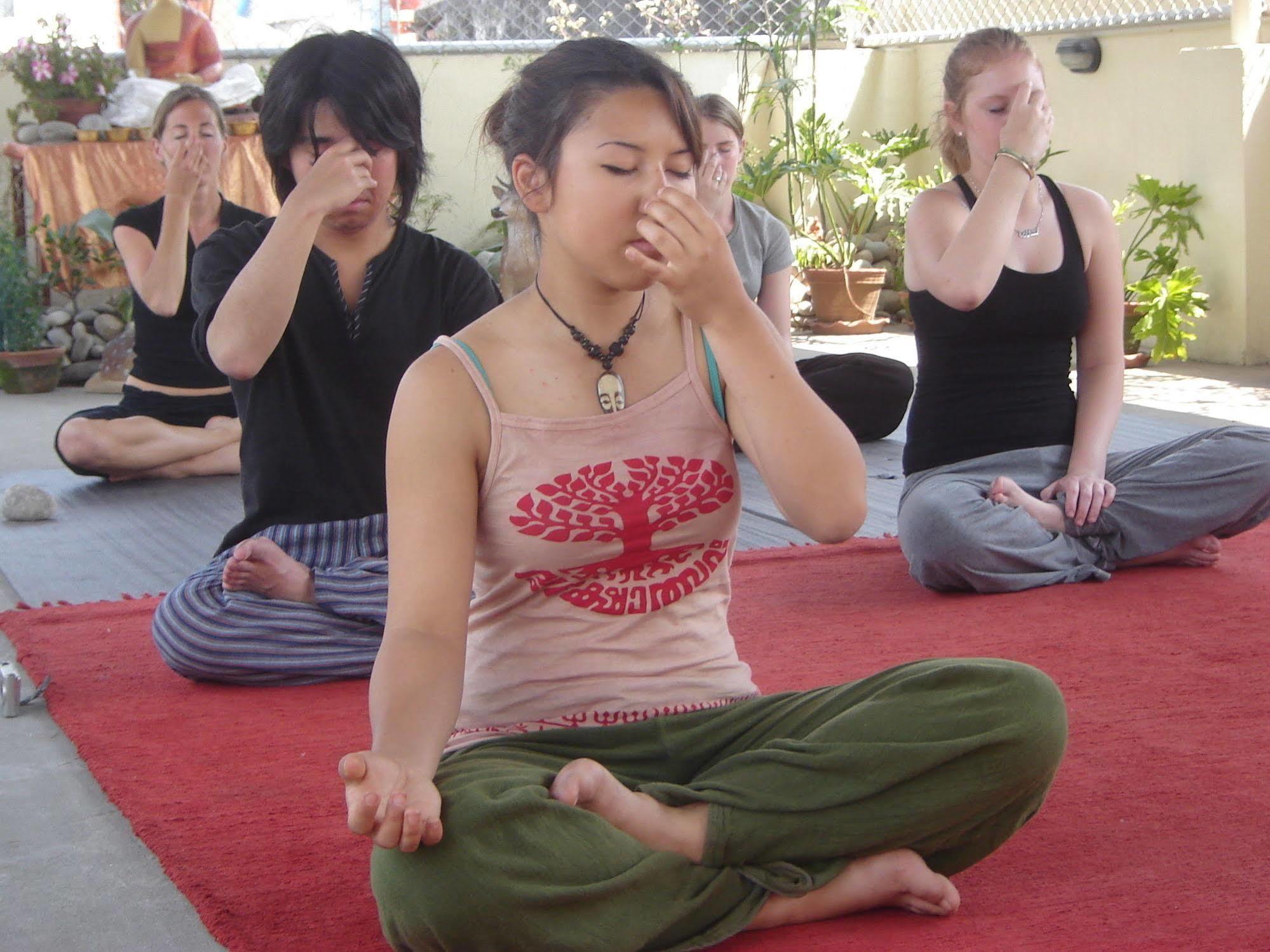 Hotel Himalaya Yoga Катманду Екстериор снимка