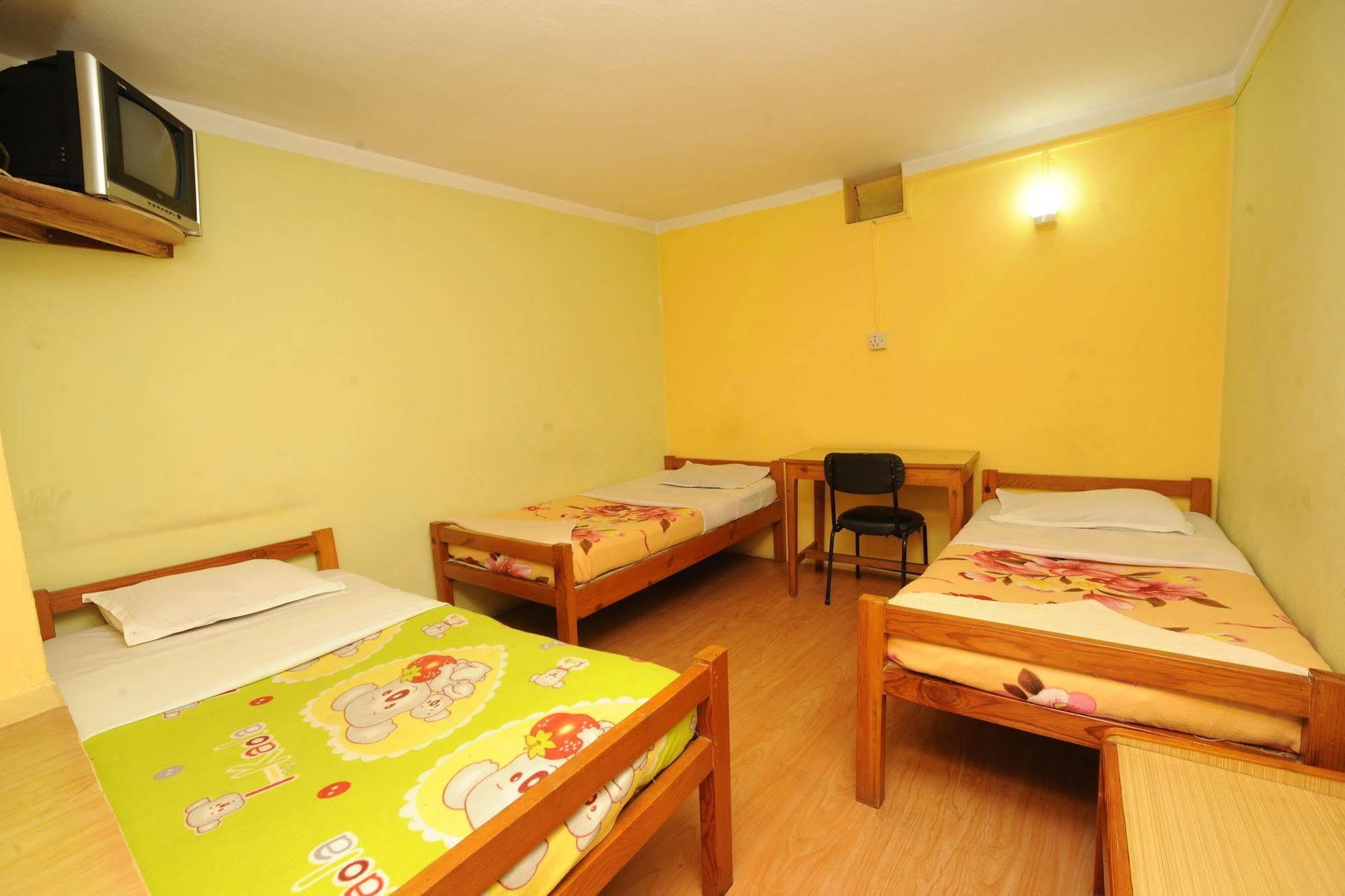 Hotel Himalaya Yoga Катманду Екстериор снимка